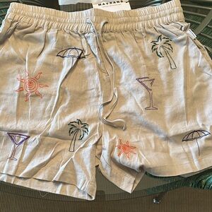 Mavrans Embroidered Men Shorts; new with tags